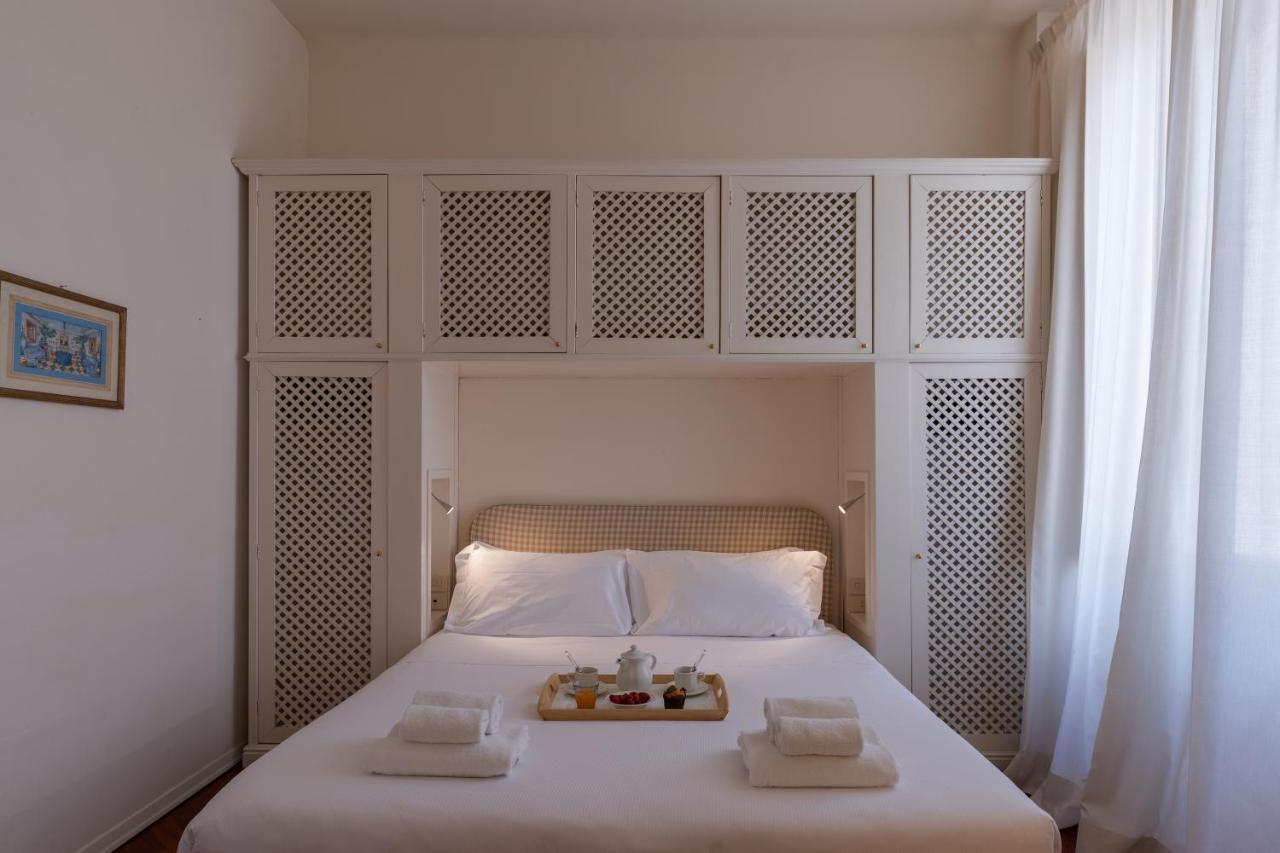 Seta Spacious Apartment Next To The Duomo ฟลอเรนซ์ ภายนอก รูปภาพ
