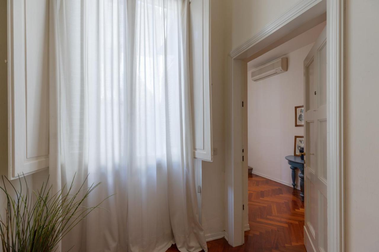 Seta Spacious Apartment Next To The Duomo ฟลอเรนซ์ ภายนอก รูปภาพ